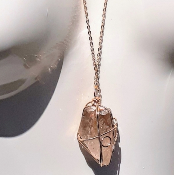 Wire wrapped Genuine smokey Quartz necklace - Picture 5 of 8
